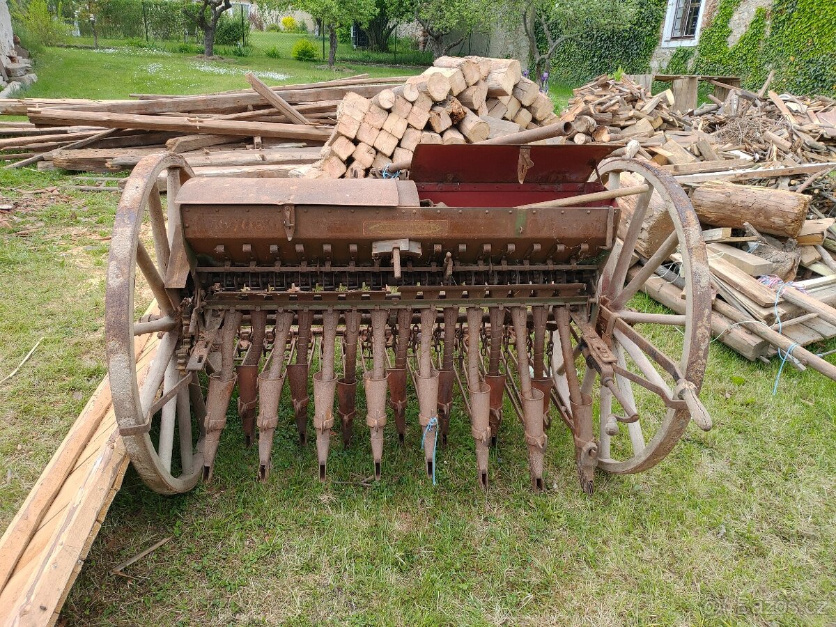 Secí stroj - 2