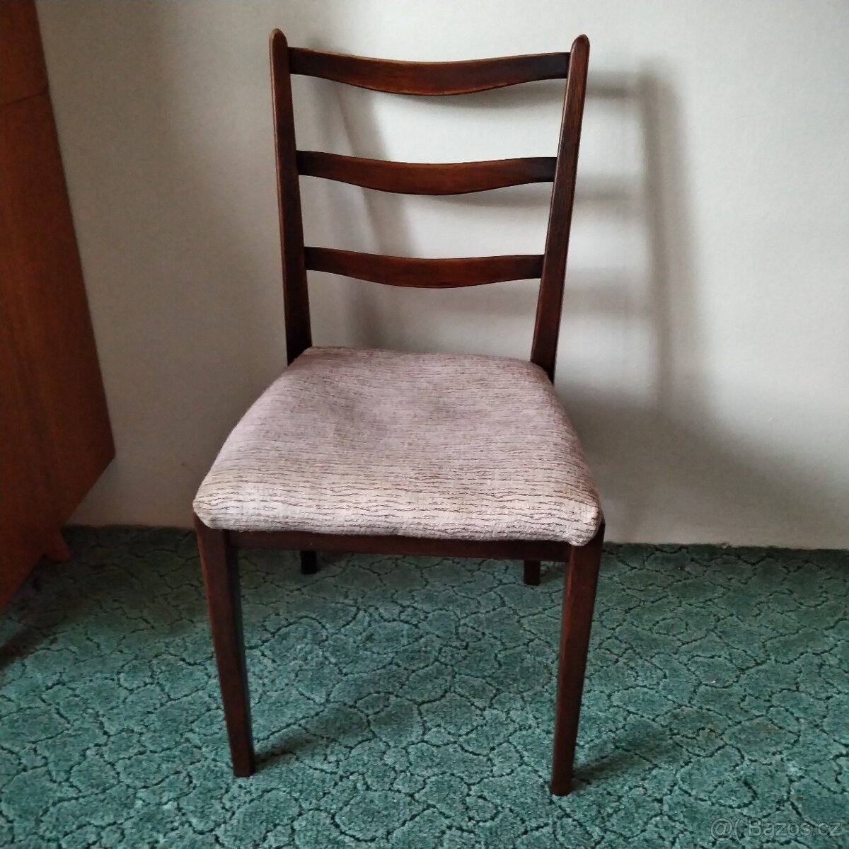Židle - 2