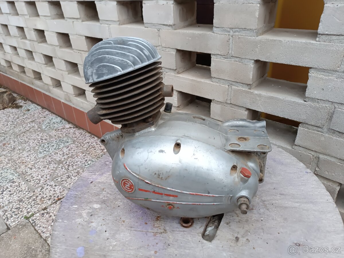 ČZ 125 B/T - 2