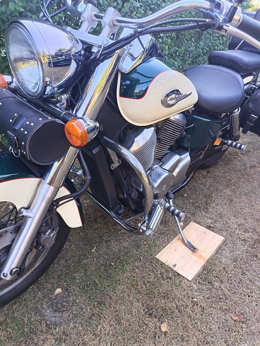 Honda Schadow vt 750 - 2