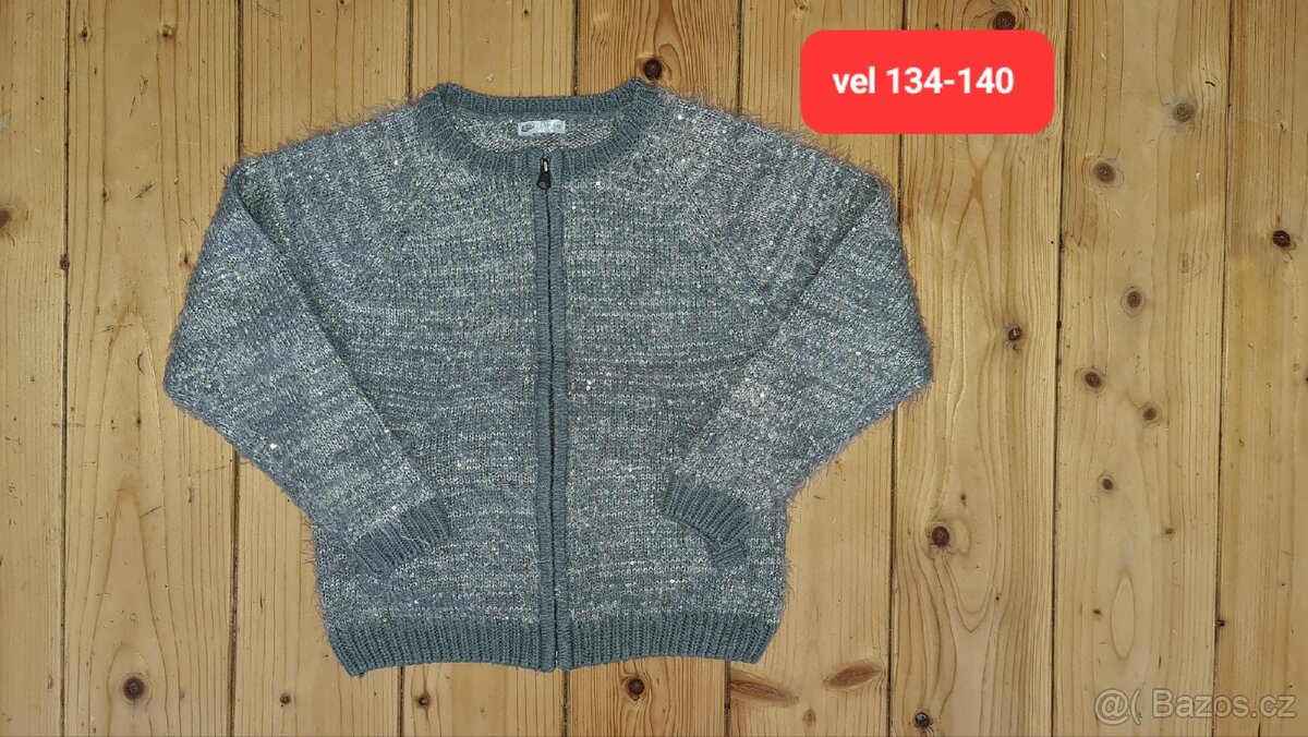 Vel 134-140 sety,mikiny,trička,leginy - 2
