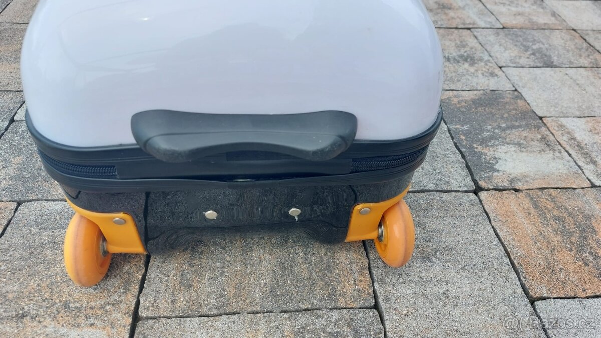Dětský kufr "The Penguins" 28,8L - 2