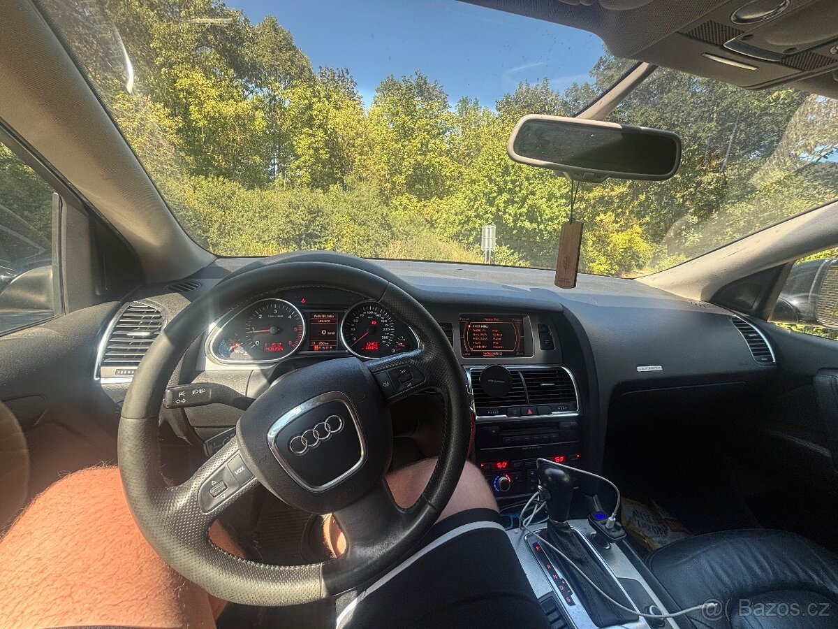 Audi q7 - 2