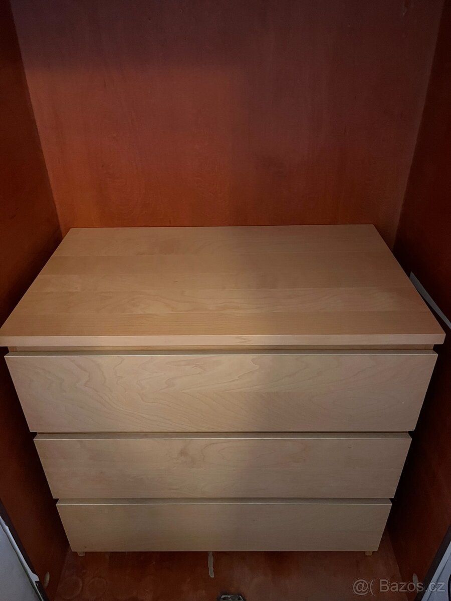 Komoda se zásuvkami IKEA - 2