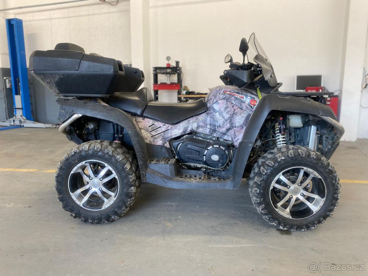 CF - MOTO 800 V2