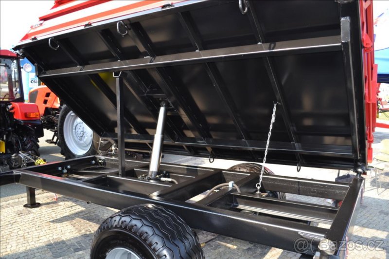 Traktorový návěs - LMR-5T - třístranný - nosnost 5 t. - 2