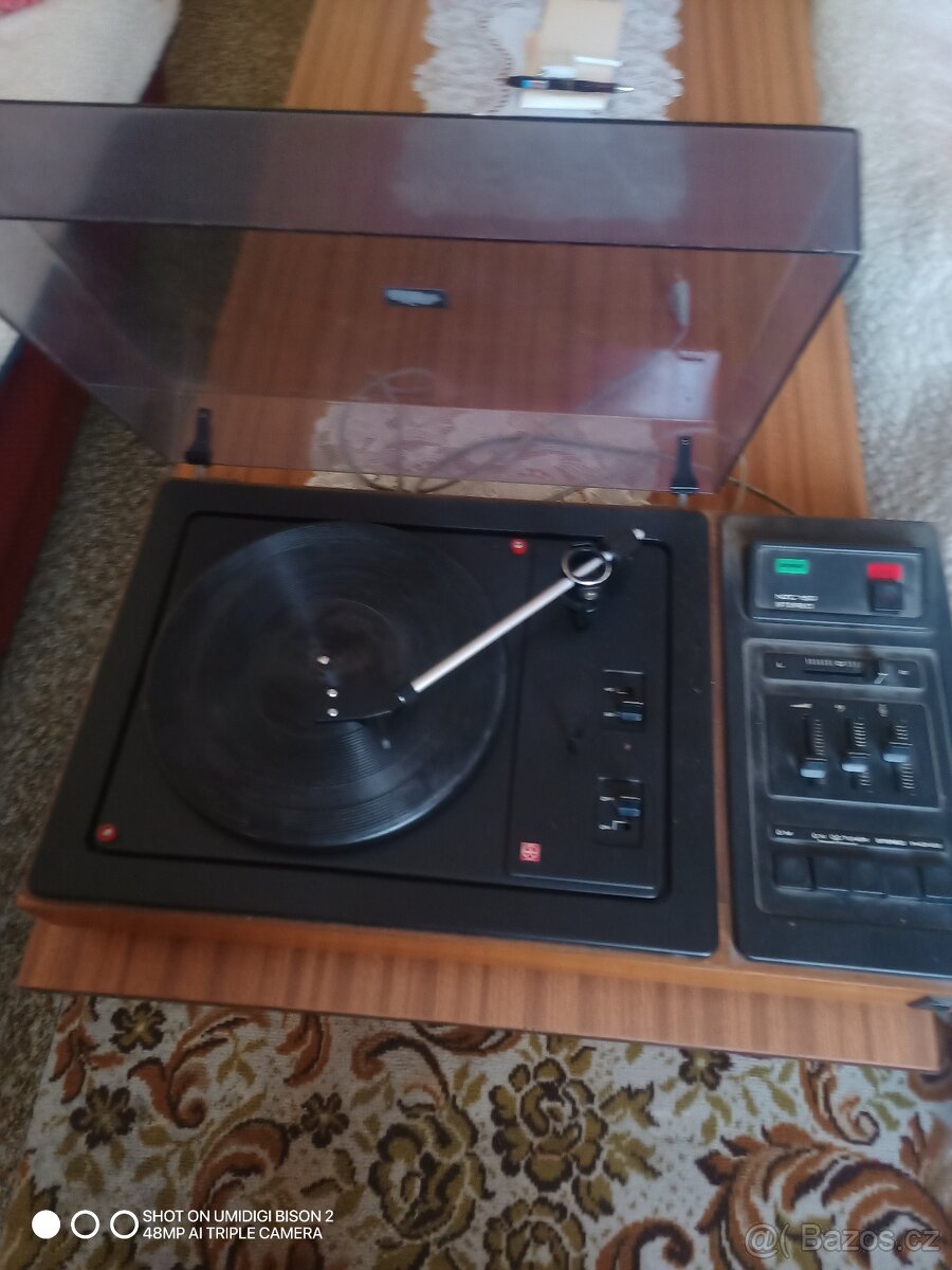 Prodám gramofon NZC 160 stereo - 2