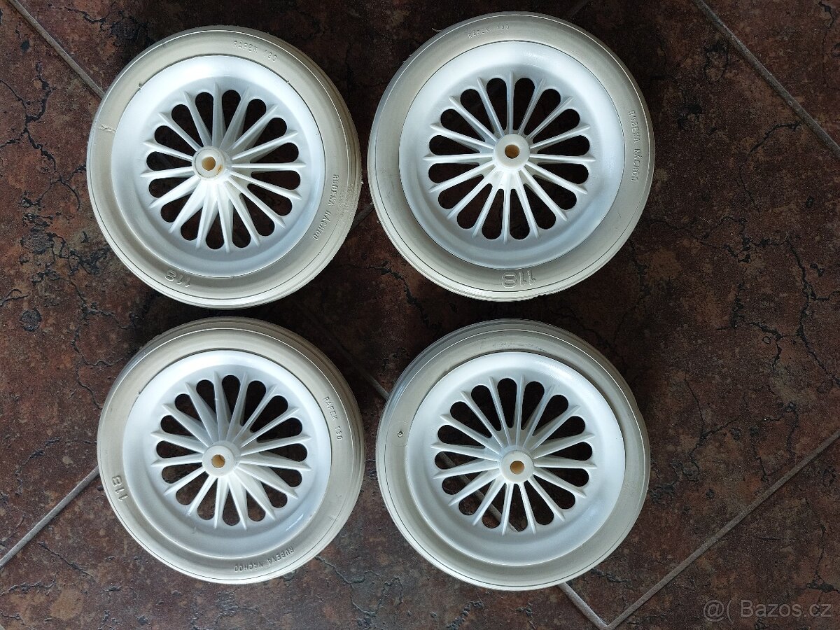 Retro originál kolečka na kočárek - 2