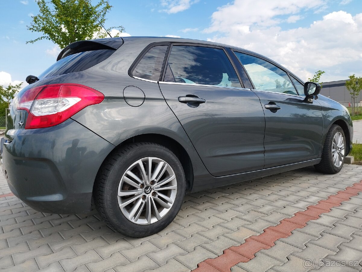 Citroen C4 1,6 88kW, nová STK - 2