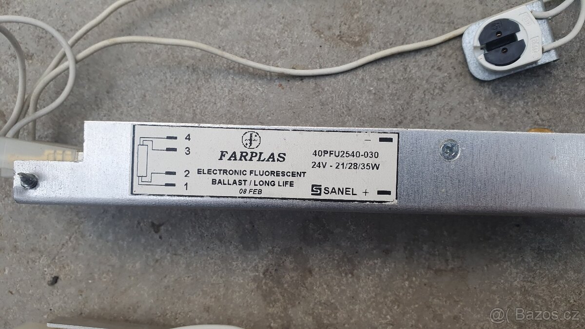 Isuzu - trafa na zářivky - 2