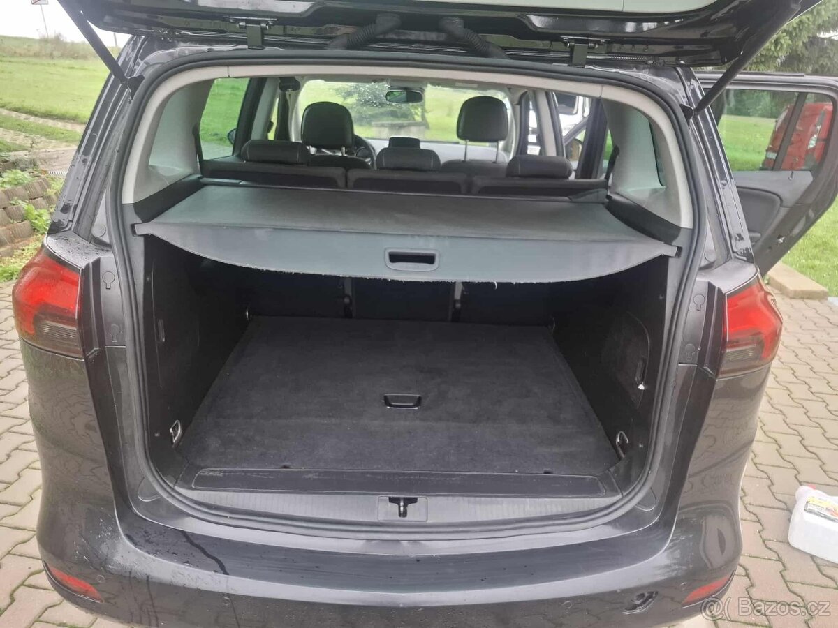 Opel Zafira Tourer 2.0 CDTI 96 kW - 2