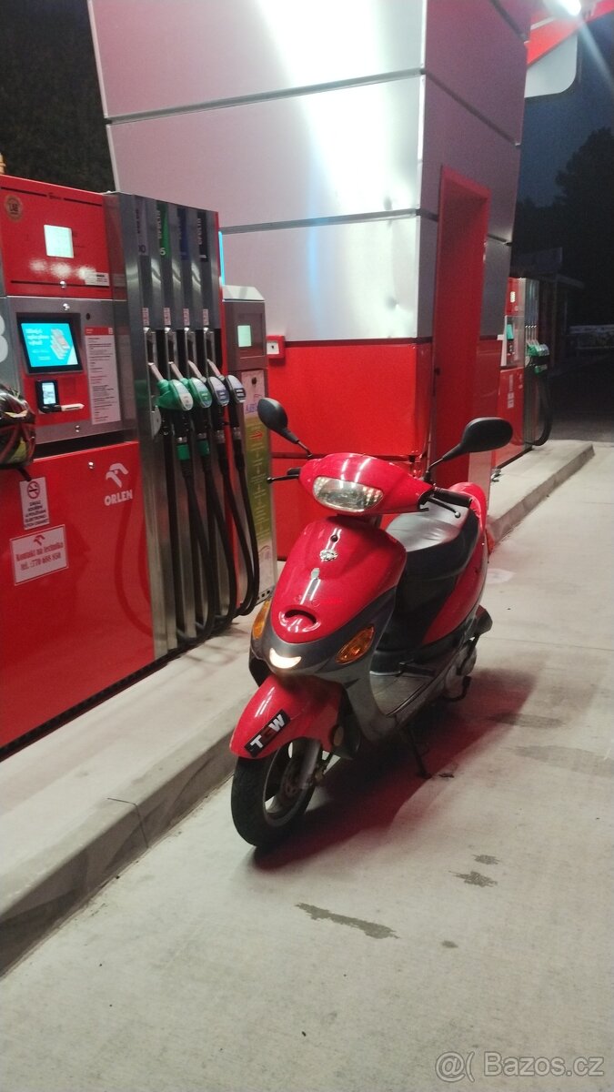 Kentoya Zoom 50 4t (2008) - 2