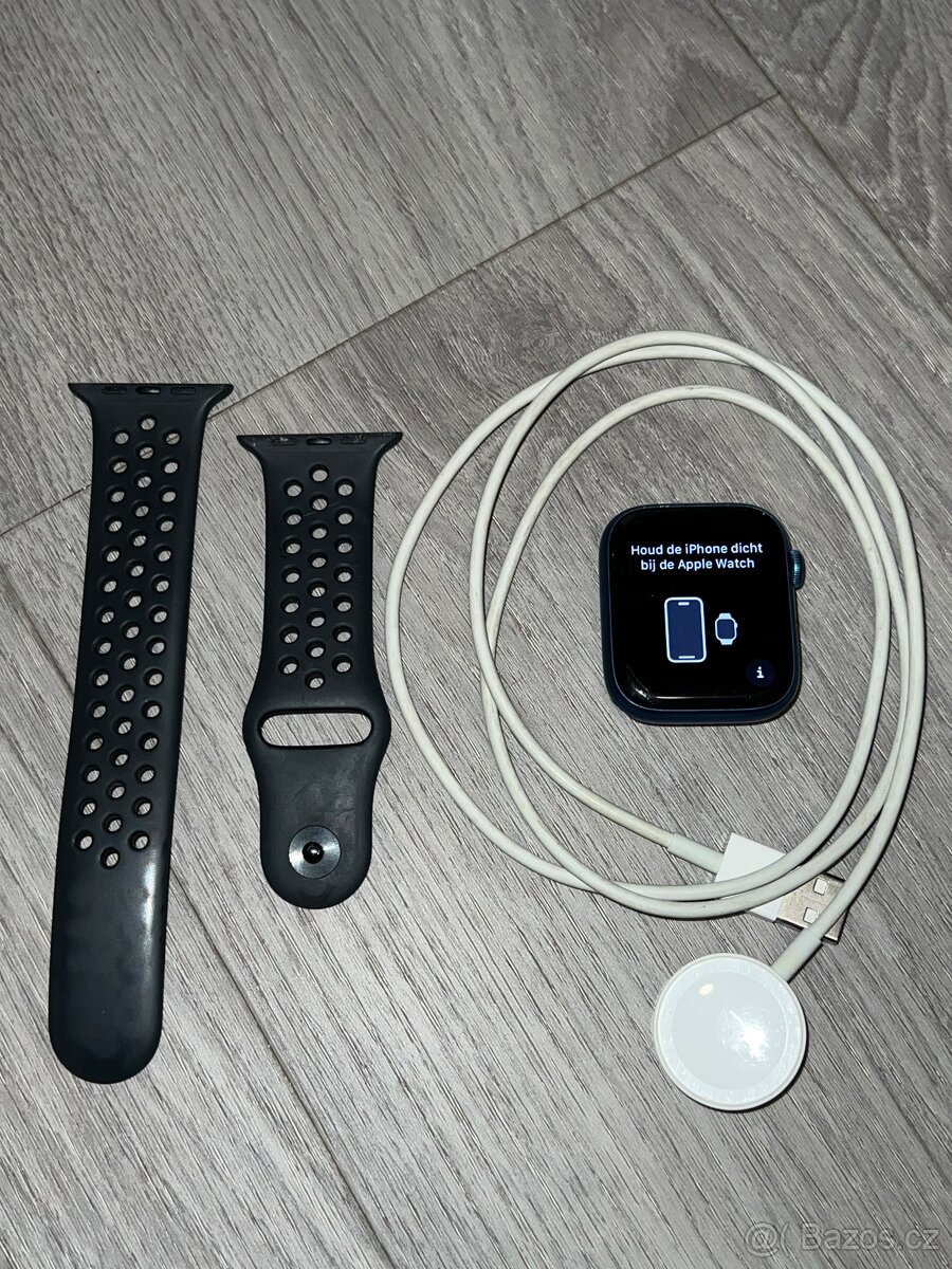 Apple Watch Series 7 45 mmm - 2