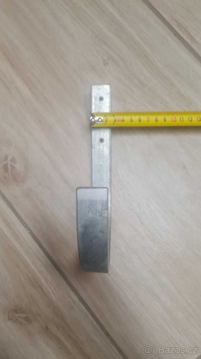 Pozinkované žlabové háky - 2