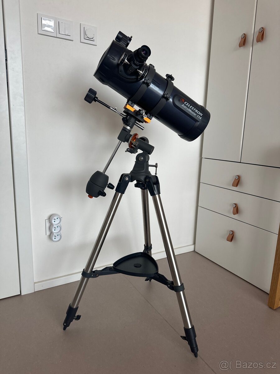 Hvězdářský dalekohled Celestron - 2