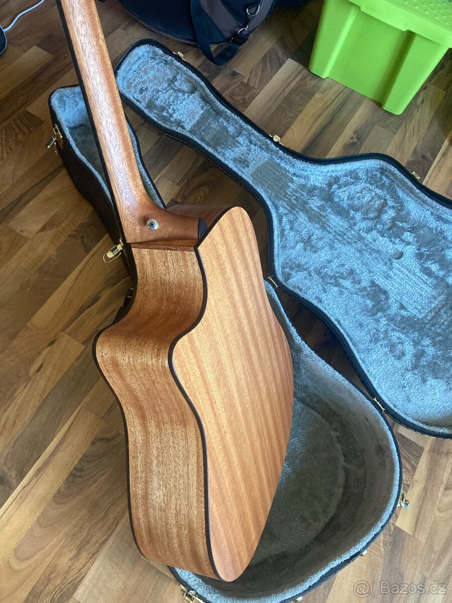 Elektroakustická kytara Furch - 2