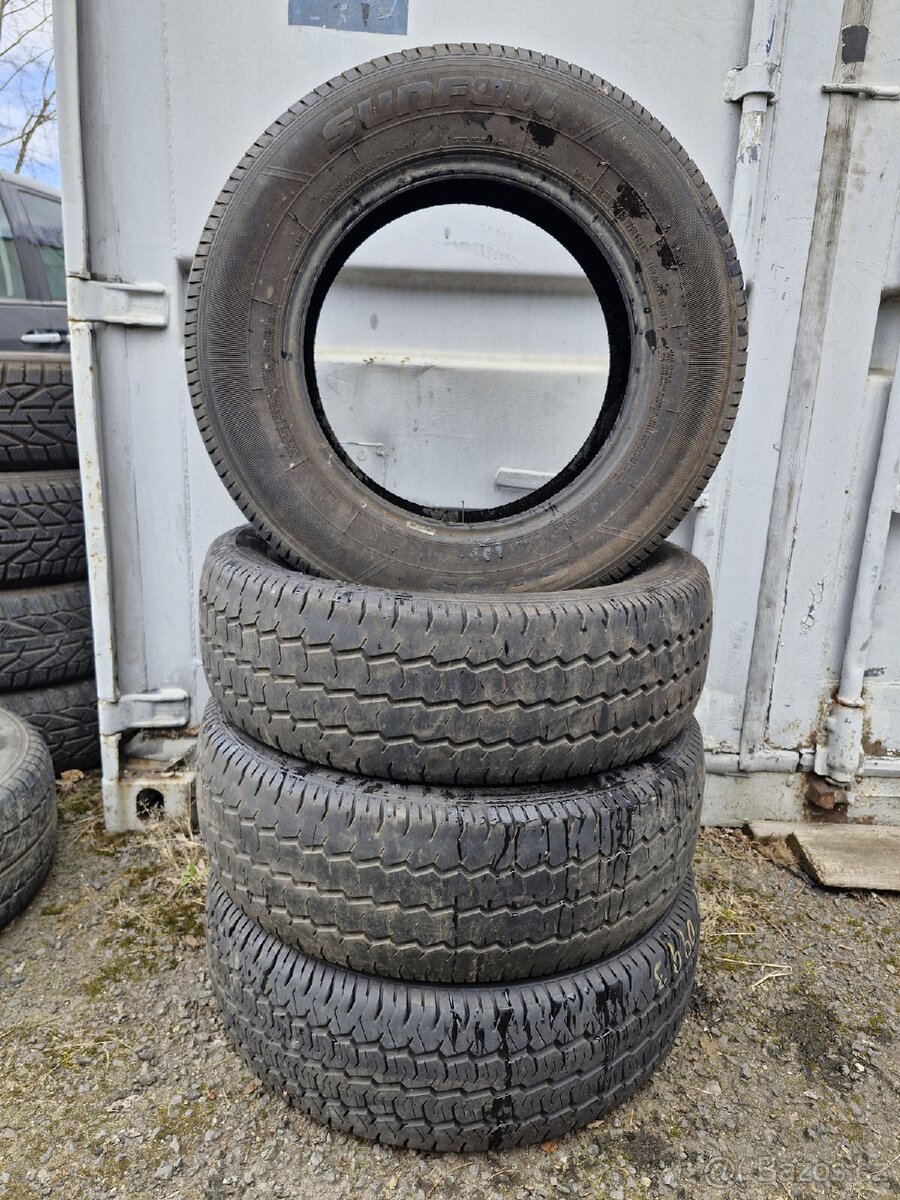 Letní Sunful 225/65r16c - 2
