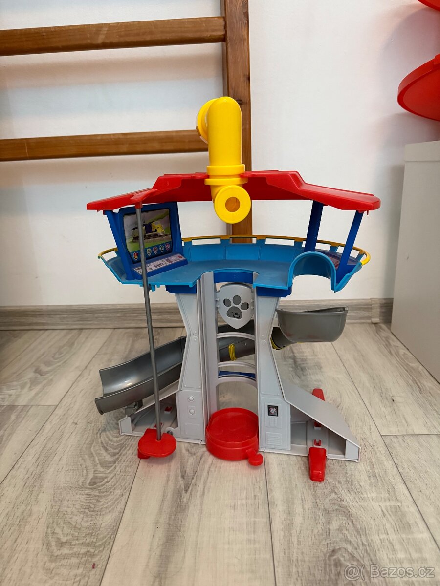 Hlídkovací věž tlapková patrola - 2