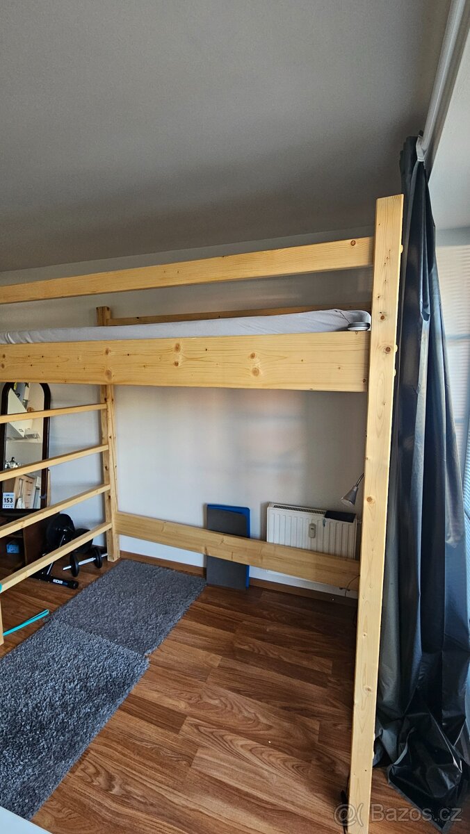 Prodám patrová postel z masivu - 2