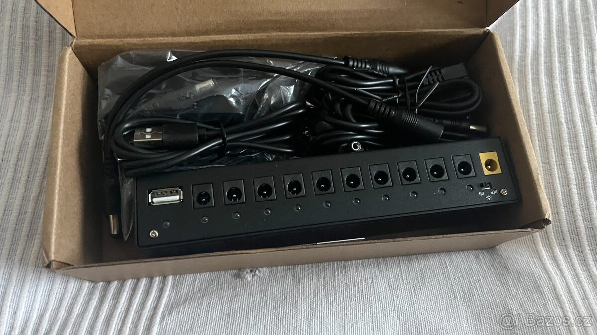 Napájecí zdroj pro kytarové efekty - 2