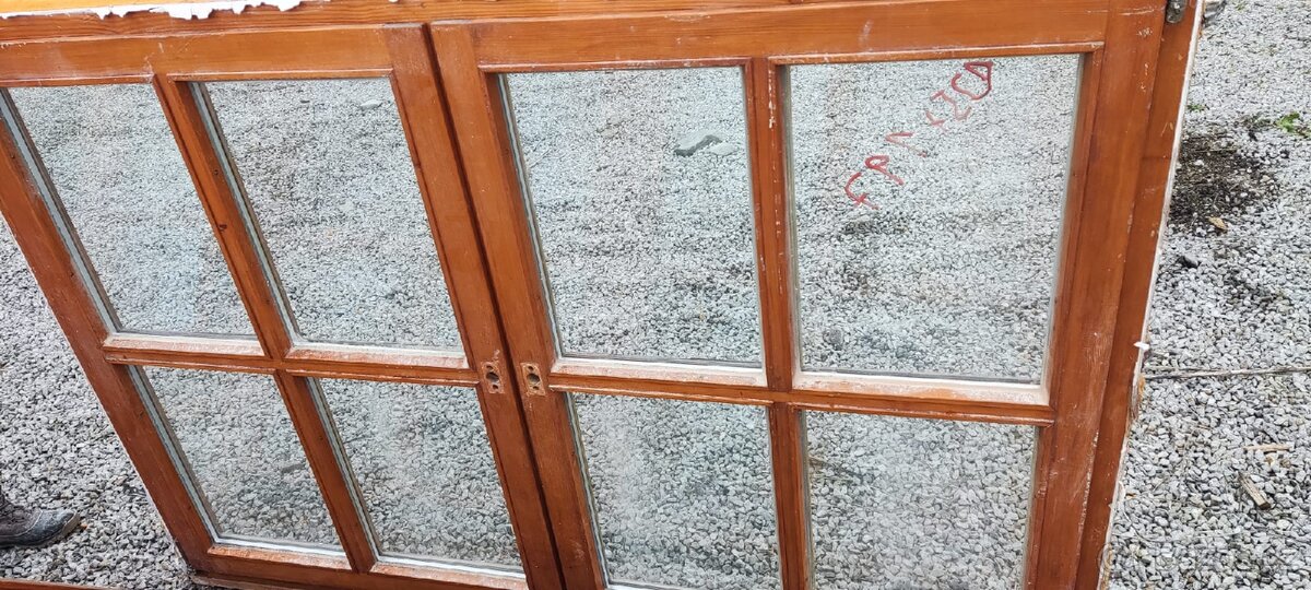 Okno 235 x 197 jeden kus - 2