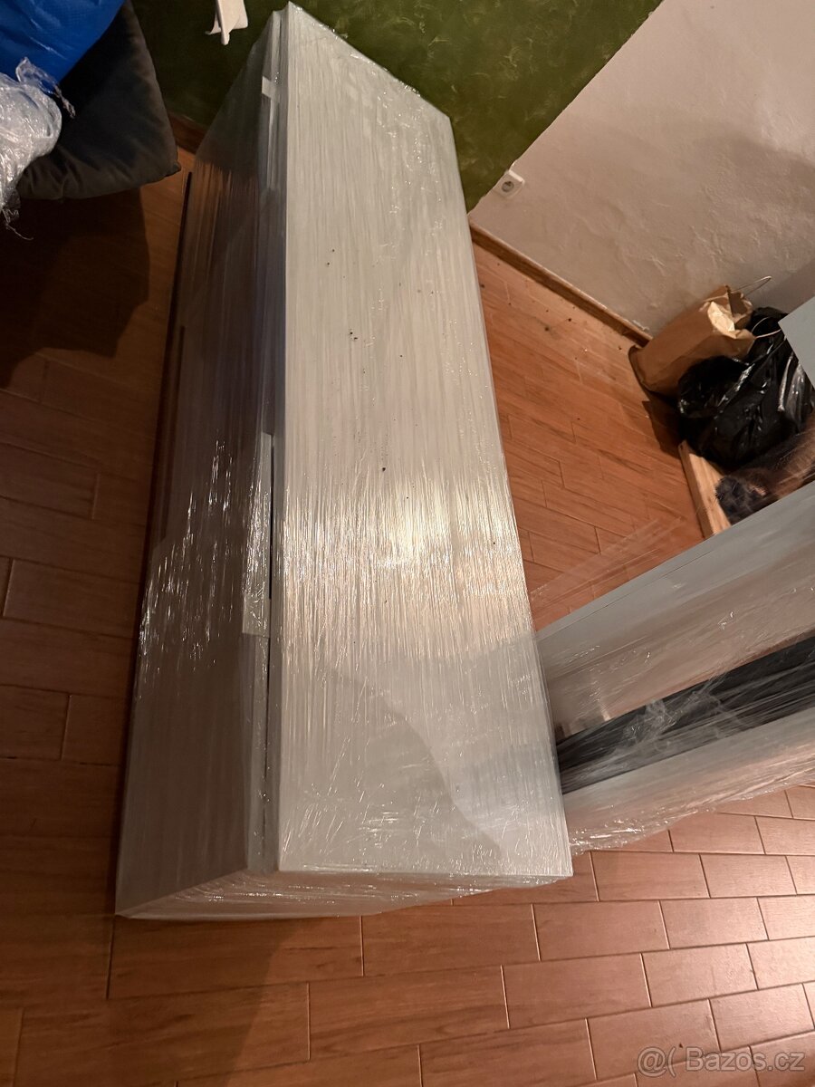Spěchá kvůli stěhování.Vše ve velmi dobrém stavu - 2