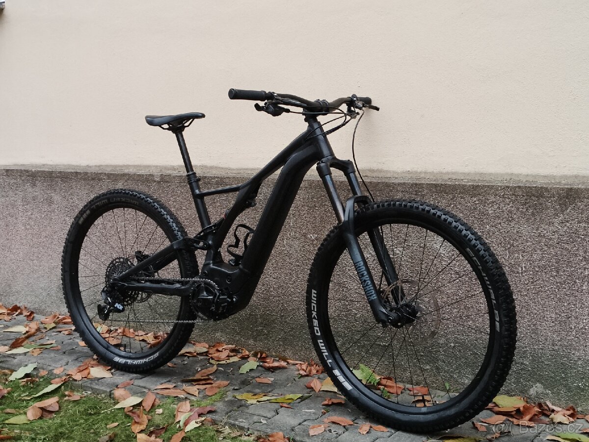Specialized Turbo Levo vel. L (S4) roku 2021 - 2