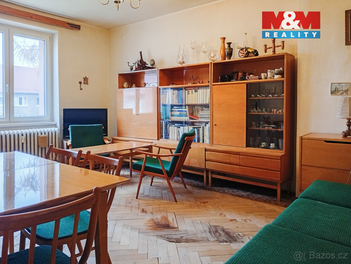 Prodej bytu 2+1, 53 m², Jirkov, ul. Karla Čapka - 2