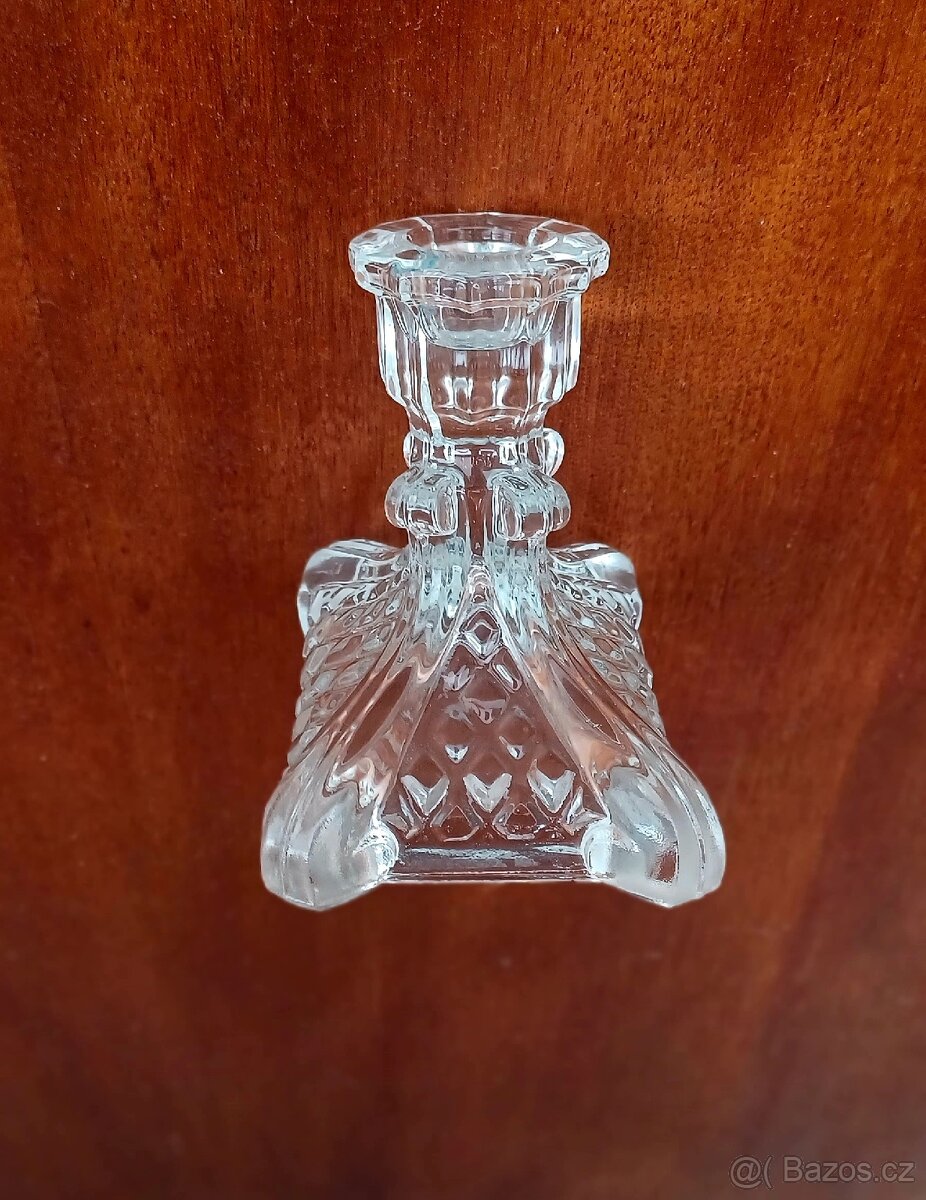 Skleněný svícen - 2