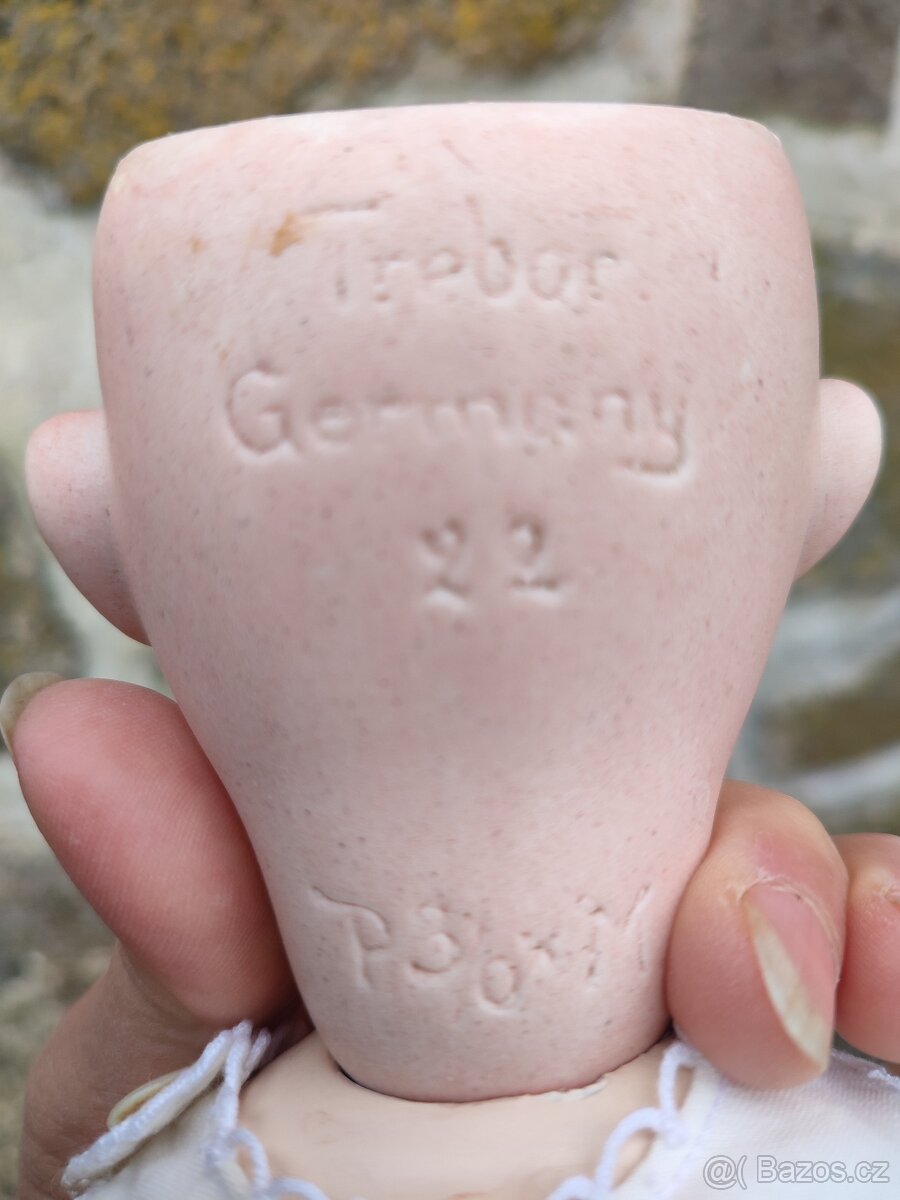 Panenka porcelán,kloubové tělo - 2