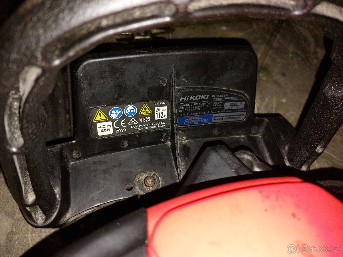 Motorový plotostřih Hikoki CH 24EBP - 2