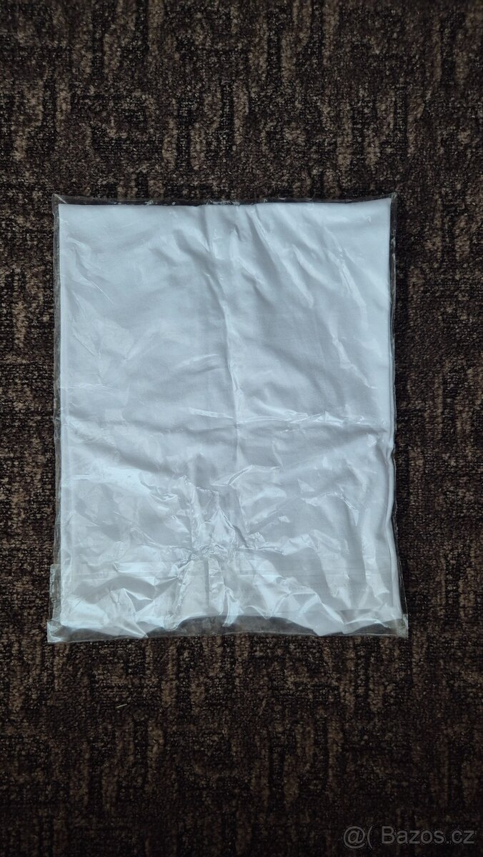 Tričko a ponožky - nové - 2