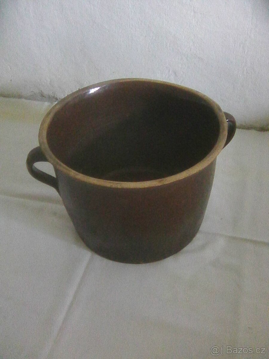 kameninová nádoba - 2