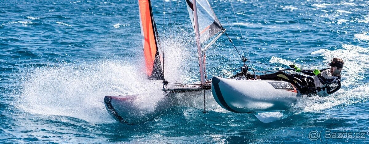 Skládací katamarán MINICAT Evoque - 2