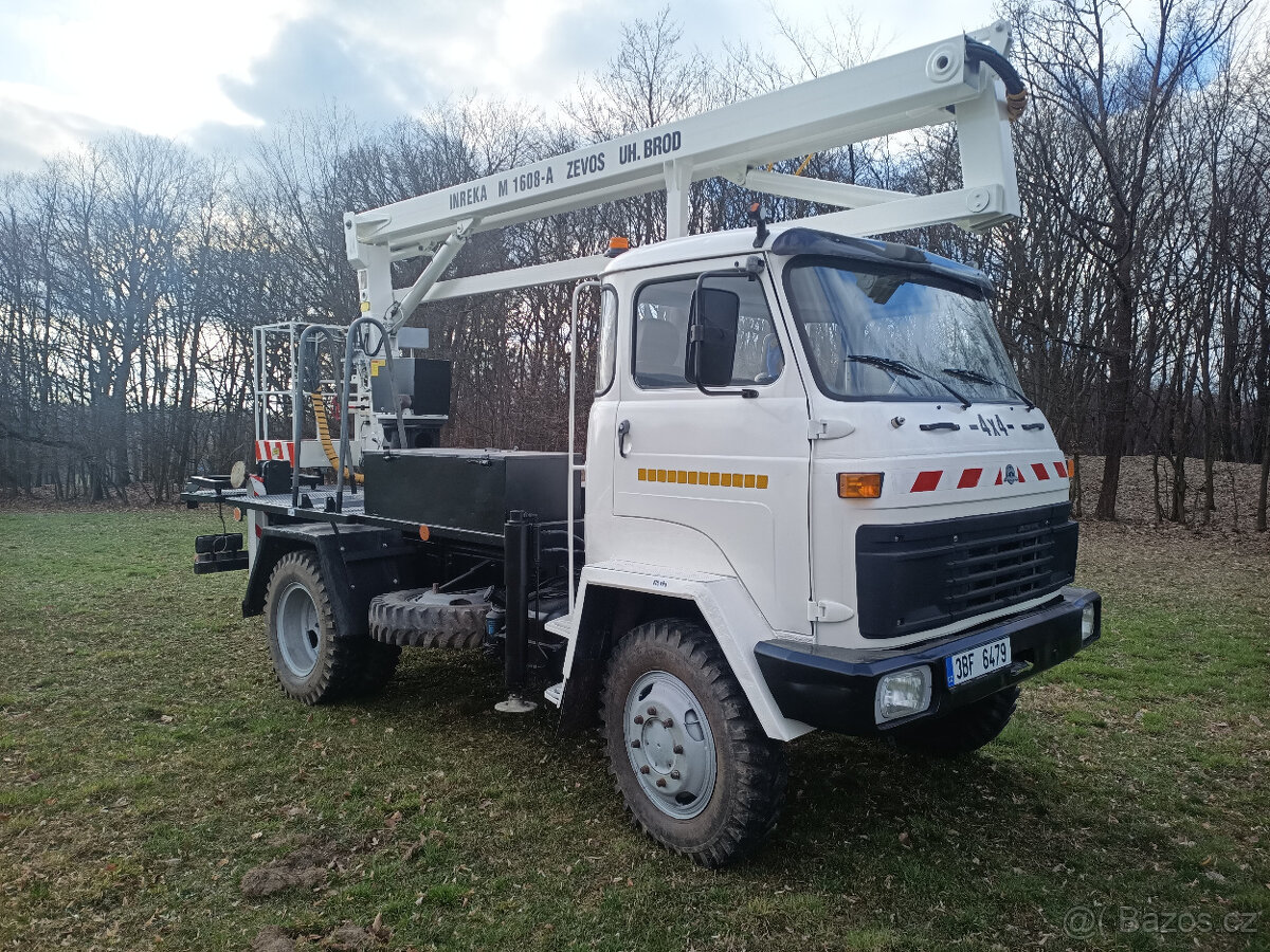 Prodám avia A31T 4x4 plošina 16m - 2