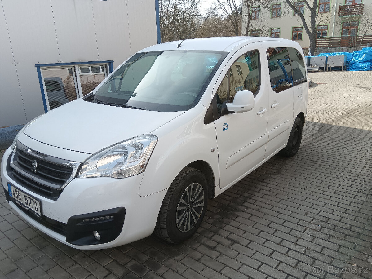 Peugeot Partner 1.6 nafta 73kw - 2