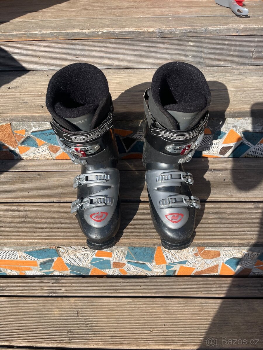 Lyzaky Munari 42 - 2