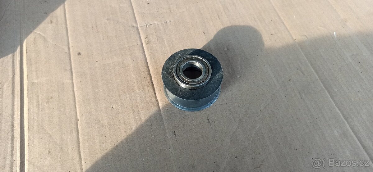 PRODÁM NA TATRA 613 - 2