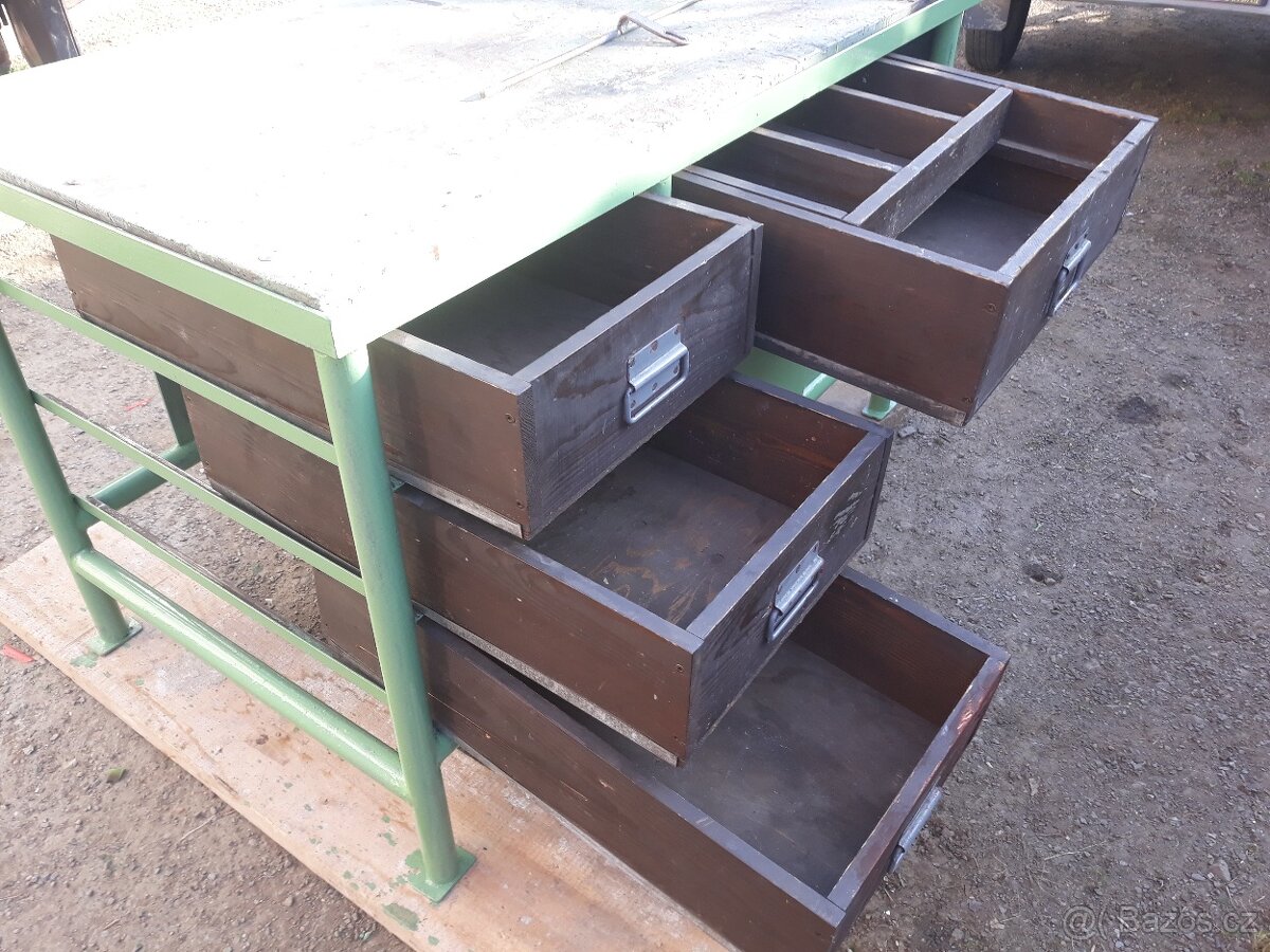 Dílenský pracovní stůl ponk - 2