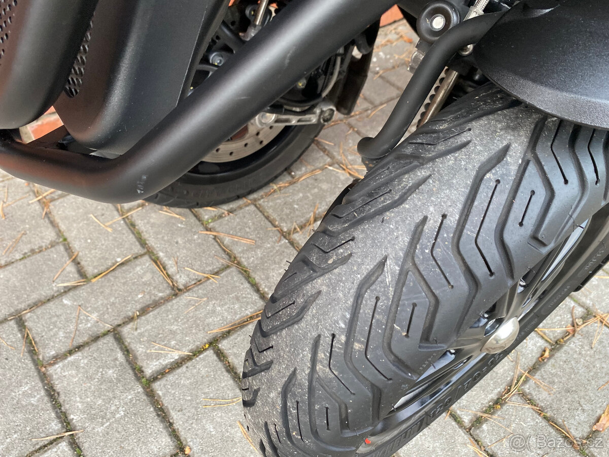 Gilera Fuoco 500 LT (2015) - 20