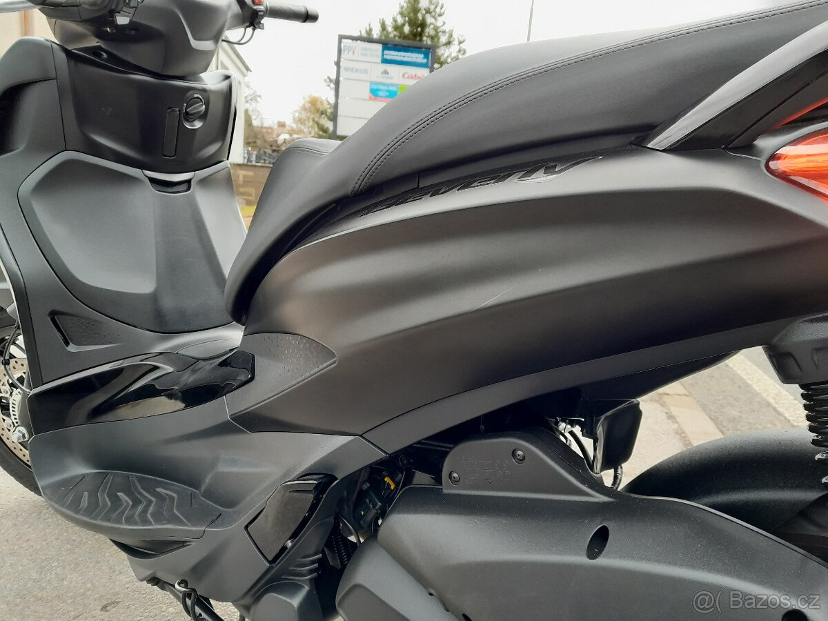 Piaggio Beverly 300 HPE, 2023, TOP stav, 6000km - 20