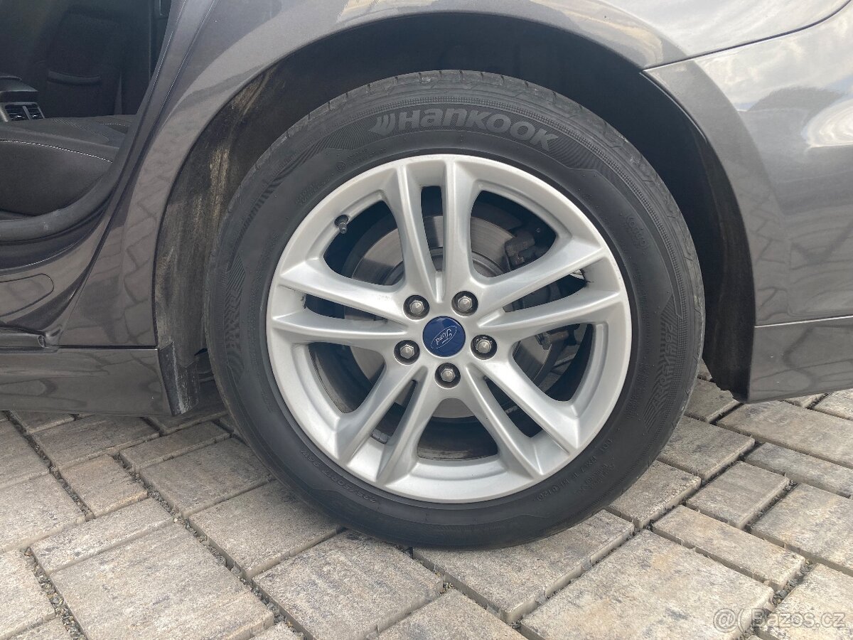 Ford Mondeo Kombi TDCi 2015 - 132kw - serv.kniha - 20