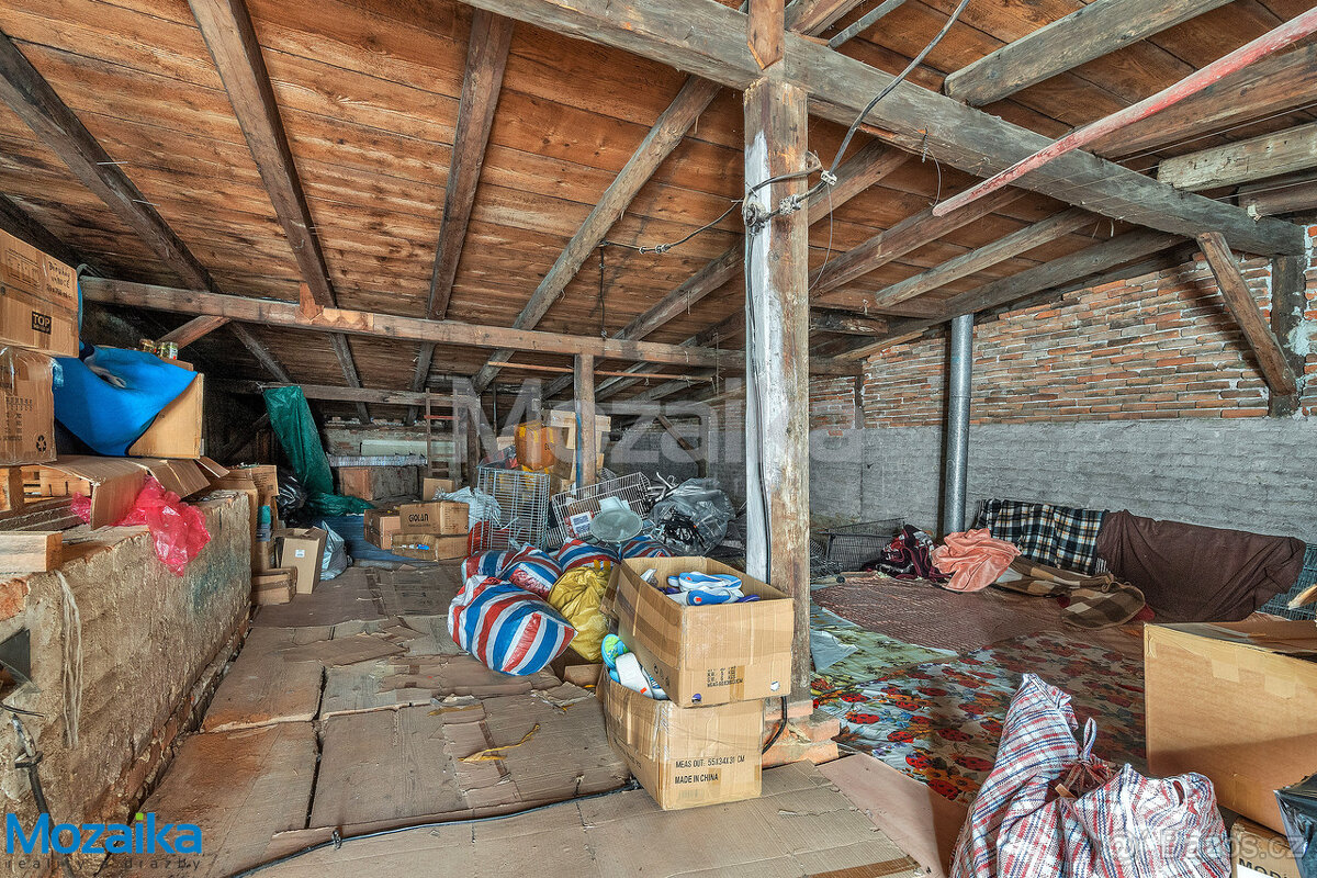 Obchodní dům v centru Lanškrouna. Už. pl. 704m2 - 20