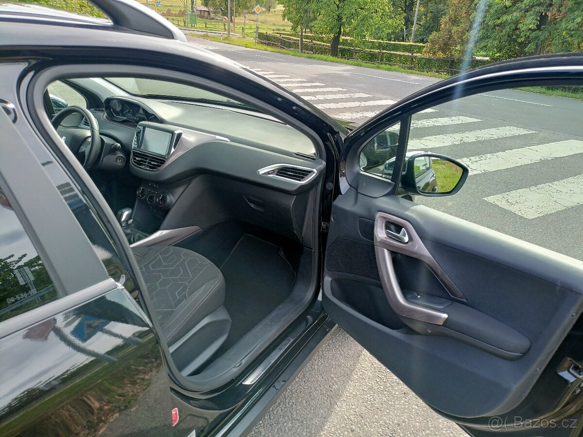 Peugeot 2008 1.2 VTi STYLE - 20