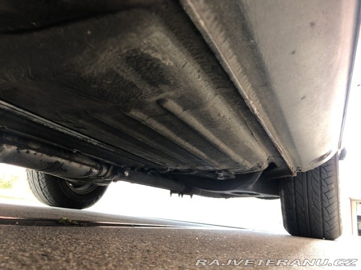 Mercedes-Benz SL 450 - 20