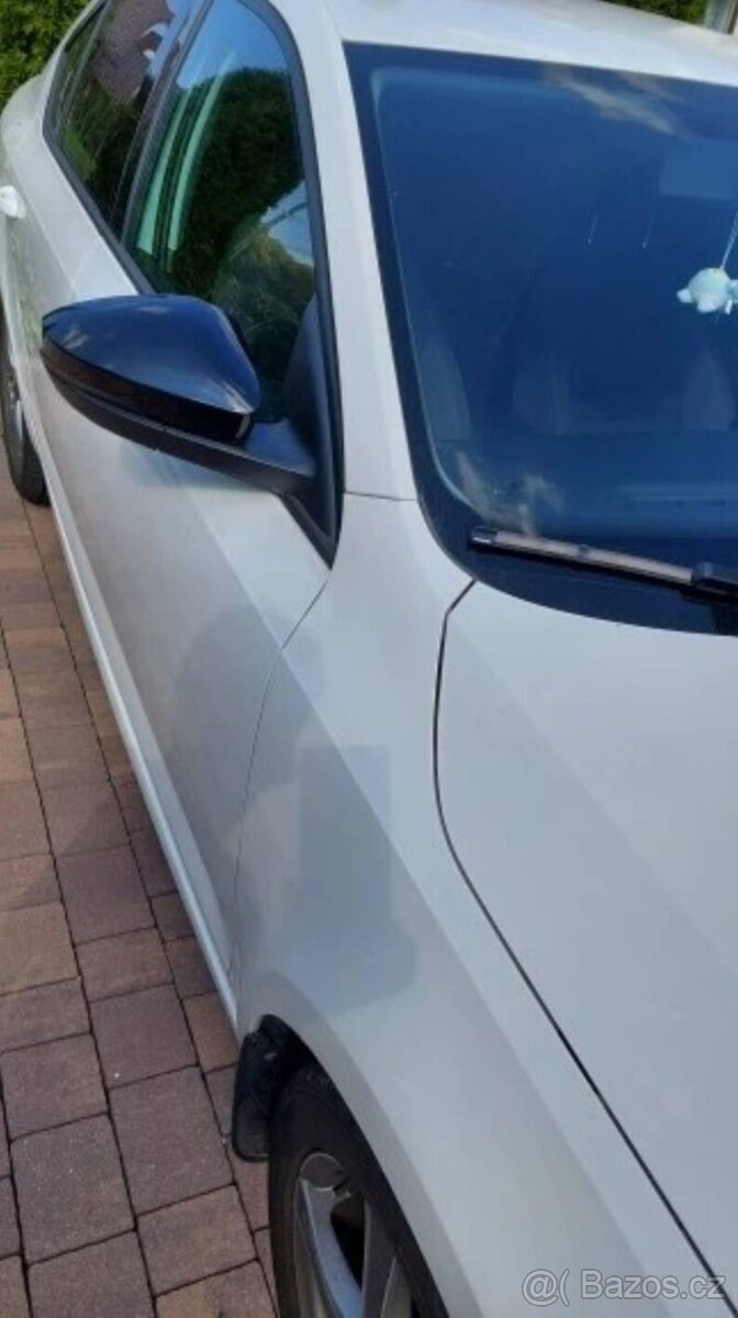 ČIERNE KRYTY spätných zrkadiel. - 20