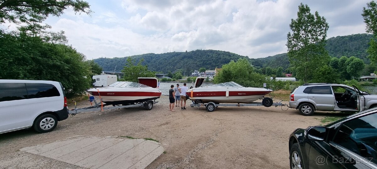 Bayliner 1851SS Capri rychlý motorový člun - 20