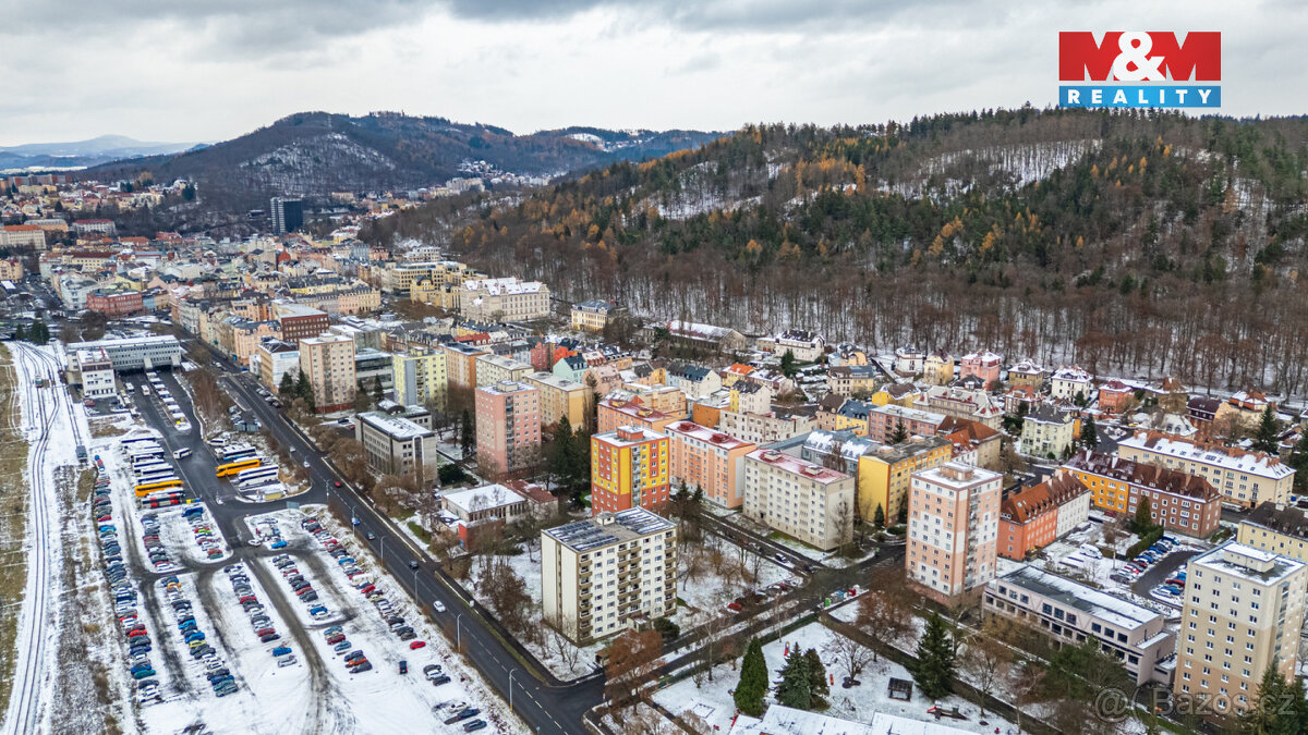 Pronájem bytu 3+1, 45 m², Karlovy Vary, ul. Krymská - 20