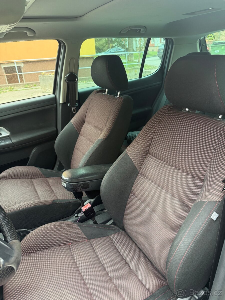 2x vozidlo ŠKODA FABIA II - 20