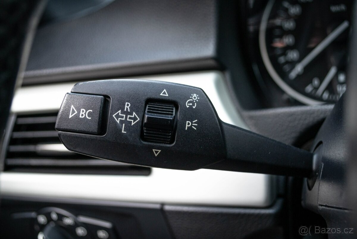 BMW Rad 3 325i A/T Cabiro E93 - 20